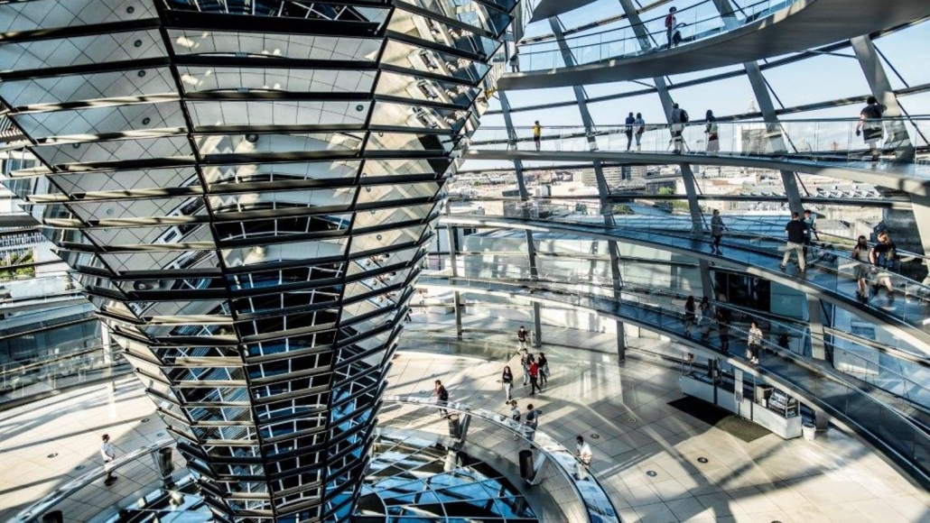 Terraço panorâmico da cúpula do edifício Reichstag.