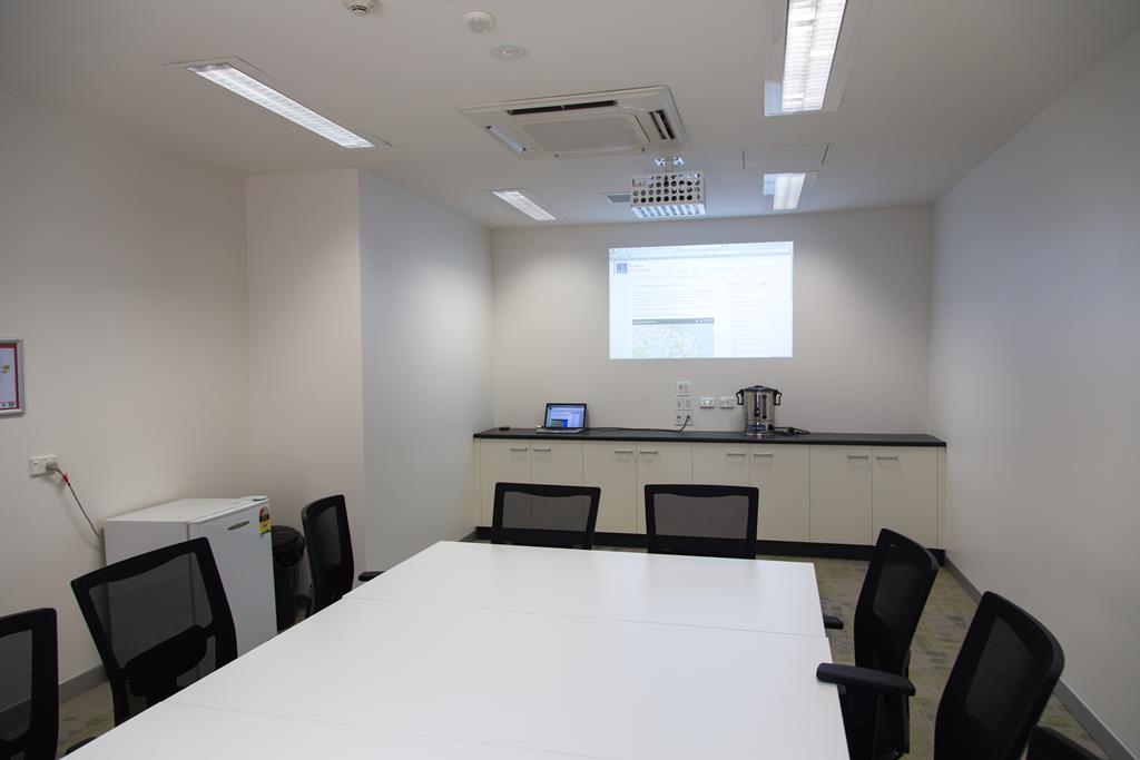 a sala de reunião deve contar com pontos elétricos pensados para uma melhor funcionalidade do ambiente