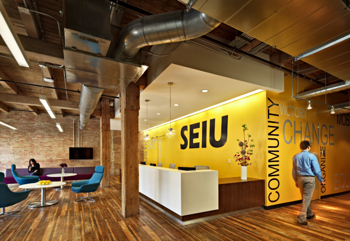 neuroarquitetura corporativa escritório colorido de amarelo 